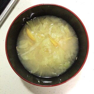 体ぽかぽか　千切り生姜のお味噌汁